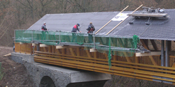 Überdachung der Brücke über die Ruwer zwischen Trier-Ruwer und Kasel